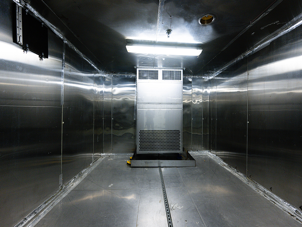 Unified_inside_chamber